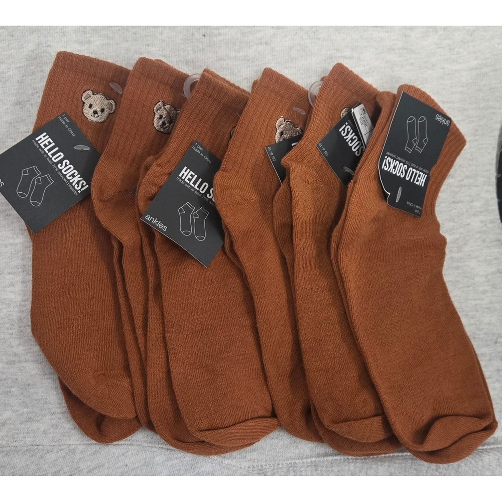 Hello Socks! Women 6 Pairs of Copper Brown Bear Embroidered Ankle Socks OS 4-10